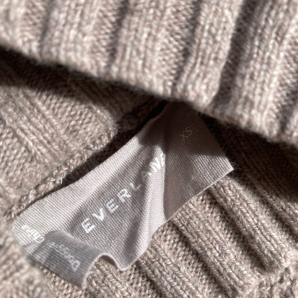 Everlane Cashmere & Wool Blend Waffle Knit Turtleneck Sweater Neutral Color - Picture 16 of 17